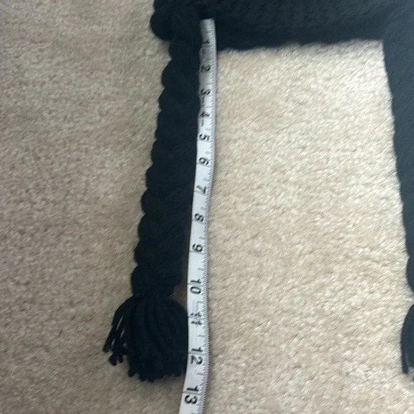 EUC Black Braids Crochet Hat - Picture 7 of 7